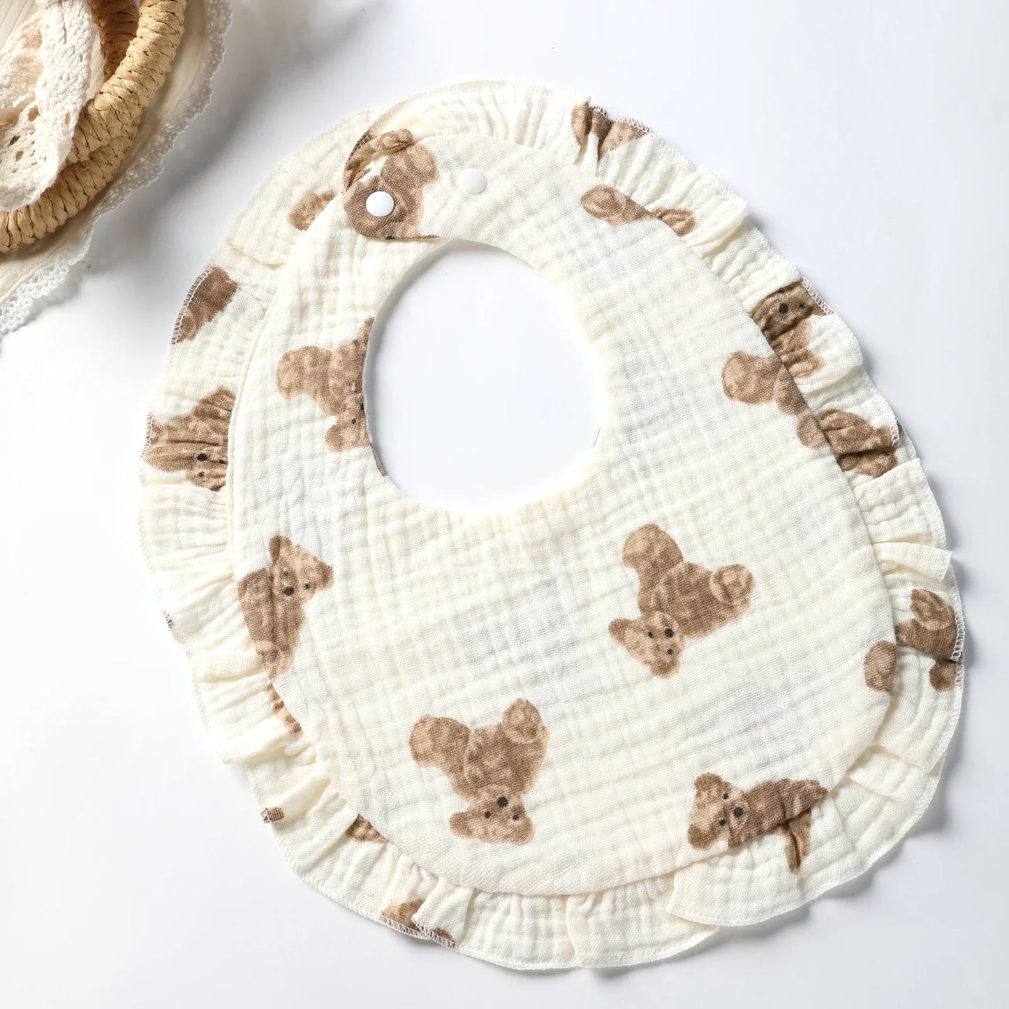 Bave din Bumbac pentru Bebeluși – Design Floral cu Dantelă și Volănașe