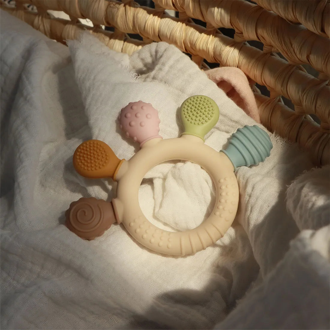 Jucărie pentru Dinti Bebeluși din Silicon pentru Alăptare și Relaxare Gingivală